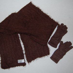 Preston & York Knit Scarf (OS) with Matching Gloves (S)